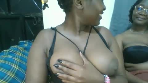 Snapshot of naughti_garlie chatting on September 26, 1:15 pm naughti_garlie online show from September 26, 1:15 pm