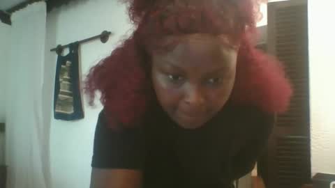 Snapshot of naughti_garlie chatting on April 29, 12:31 pm naughti_garlie online show from April 29, 12:31 pm