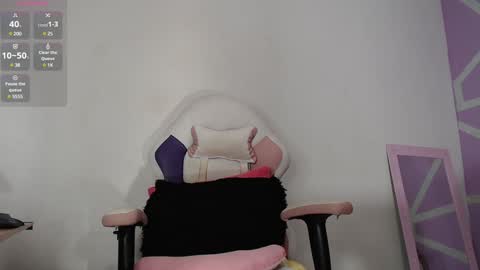 Snapshot of naughty69hottie chatting on January 23, 7:07 pm Leina  modelo independiente online show from January 23, 7:07 pm