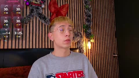 Christopher  Chris online show from January 3, 12:19 pm