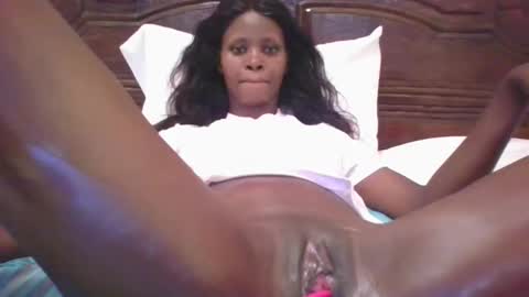 alisha online show from February 8, 11:33 am