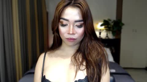 Queen Jess online show from November 14, 6:23 am