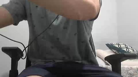 Enzo online show from March 8, 2:45 am