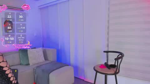 HAPPY HOUR online show from December 19, 11:12 pm