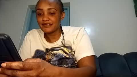 Snapshot of naughty_girl24722293 chatting on June 12, 7:57 pm ask online show from June 12, 7:57 pm