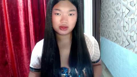 KATE online show from April 3, 6:28 pm