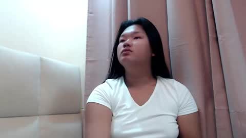 Snapshot of naughty_kate18 chatting on May 25, 8:31 am KATE online show from May 25, 8:31 am