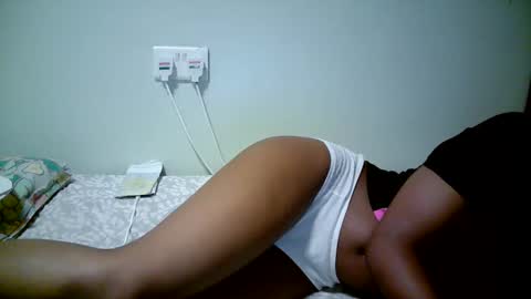 Snapshot of naughty_kesh chatting on September 24, 4:10 pm kesh online show from September 24, 4:10 pm