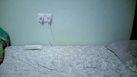 Snapshot of naughty_kesh chatting on September 30, 8:41 am kesh online show from September 30, 8:41 am