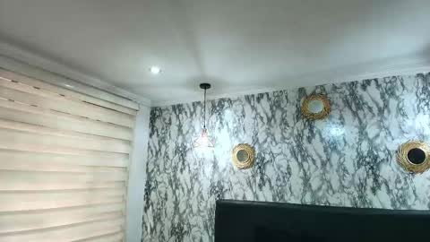 Kitten online show from November 10, 11:31 am