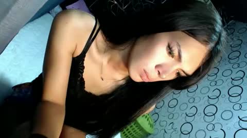 Snapshot of naughty_princess24 chatting on October 16, 10:44 pm Ariela online show from October 16, 10:44 pm