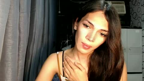 Snapshot of naughty_princess24 chatting on July 28, 8:52 pm Ariela online show from July 28, 8:52 pm