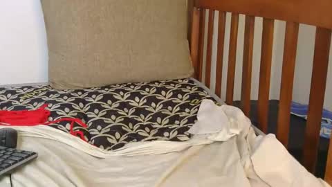 naughty_shaz online show from February 3, 6:40 am