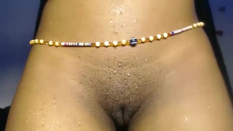 Snapshot of naughty_slimzy chatting on October 11, 8:02 am laura online show from October 11, 8:02 am