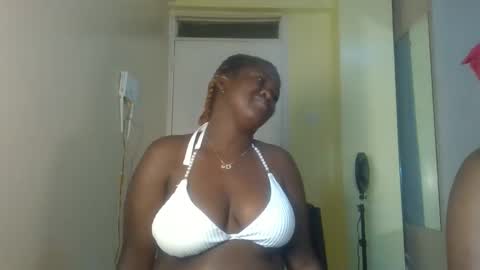 Lydiah online show from October 6, 10:51 pm