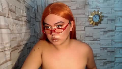 naughty_ursula21xxx online show from January 30, 4:24 pm