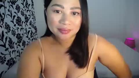 May online show from November 26, 9:49 pm