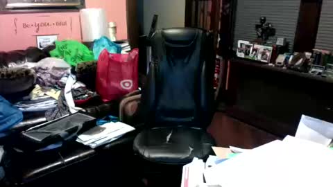 Snapshot of naughtybone chatting on October 14, 1:28 am naughtybone online show from October 14, 1:28 am