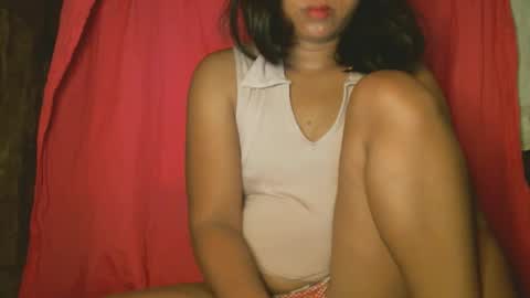 Snapshot of naughtycuttieangel chatting on March 22, 6:33 pm naughtycuttieangel online show from March 22, 6:33 pm