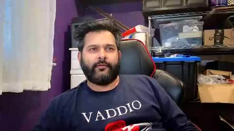 sakhtlaundaz online show from November 23, 9:47 pm