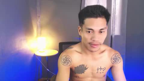 naughtyfuck_boy online show from April 28, 2:27 am