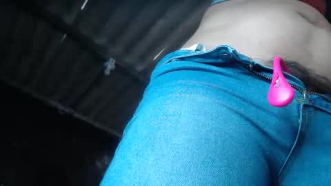 Snapshot of naughtyhotsquirt chatting on January 10, 4:20 pm Kimberly online show from January 10, 4:20 pm