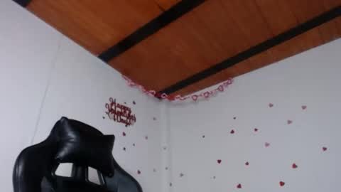 Kimberly online show from April 5, 2:36 pm