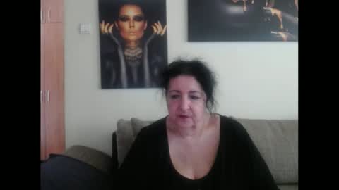 Snapshot of naughtykorin chatting on April 28, 12:21 pm korin online show from April 28, 12:21 pm