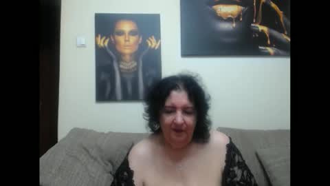 Snapshot of naughtykorin chatting on May 7, 9:09 pm korin online show from May 7, 9:09 pm