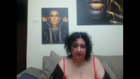 Snapshot of naughtykorin chatting on May 9, 7:30 pm korin online show from May 9, 7:30 pm