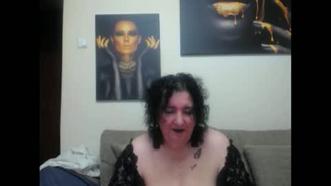 Snapshot of naughtykorin chatting on May 26, 9:22 pm korin online show from May 26, 9:22 pm