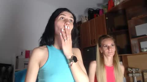Snapshot of naughtylexy69 chatting on May 7, 8:42 am Alexia online show from May 7, 8:42 am