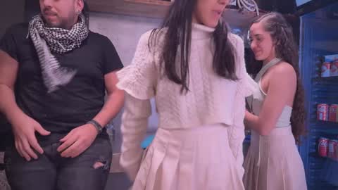 ANDREA STEPH  MIKE online show from December 14, 9:24 pm