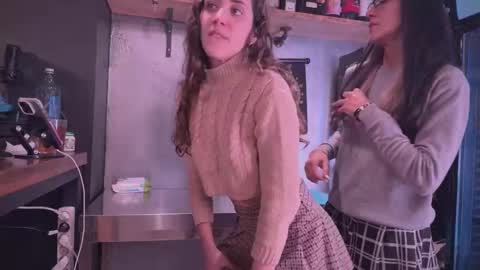 ANDREA STEPH  MIKE online show from March 2, 12:20 am