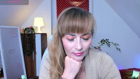 Milana - on air every day except Wednesday from 9 pm to 4 am European time online show from March 21, 9:07 pm