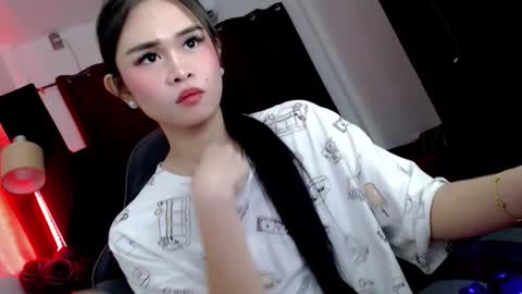 your girlfriend mira online show from September 24, 4:32 pm