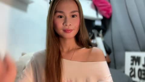 your girlfriend mira online show from April 13, 4:40 am