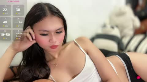 your girlfriend mira online show from May 24, 10:48 pm
