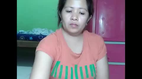 naughtymom26 online show from September 10, 12:21 am