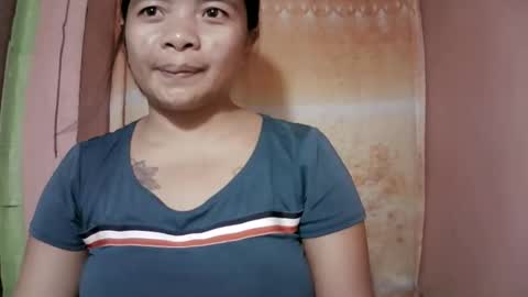 naughtymom_33 online show from December 18, 7:14 am