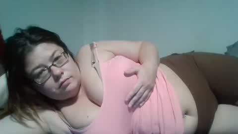 Snapshot of naughtynatalie1988x chatting on September 20, 8:43 pm Natalie online show from September 20, 8:43 pm