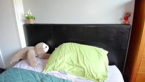 Gigi Chu  online show from May 26, 10:22 am