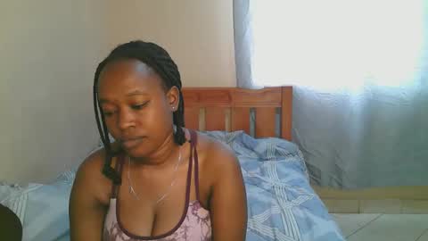 Snapshot of naughtynova33 chatting on October 9, 7:28 am nova online show from October 9, 7:28 am