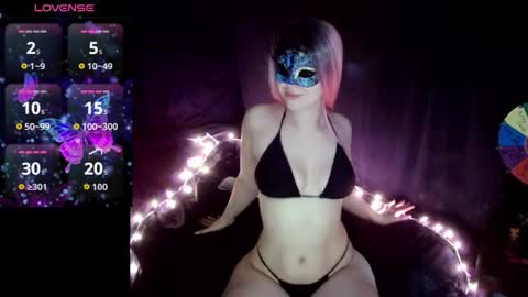 Nova online show from February 5, 8:13 pm