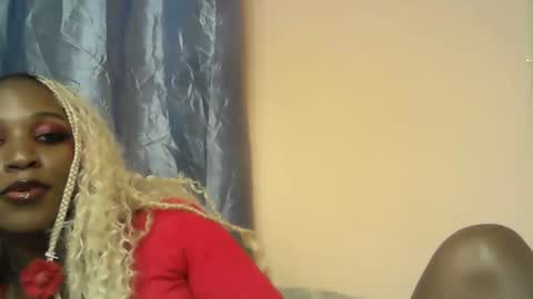 naughtynovaaa online show from September 12, 12:05 pm