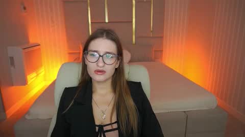 Ur Nurse online show from October 21, 6:25 am