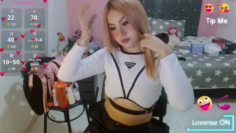 naughtyplayass online show from January 10, 6:49 pm