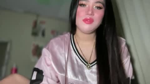 Snapshot of naughtyrosecum chatting on December 9, 2:13 am Rose Wilson online show from December 9, 2:13 am