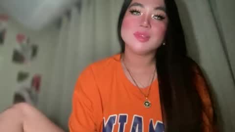 Snapshot of naughtyrosecum chatting on December 13, 6:53 am Rose Wilson online show from December 13, 6:53 am