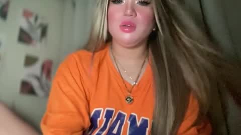 Snapshot of naughtyrosecum chatting on January 6, 7:20 am Rose Wilson online show from January 6, 7:20 am